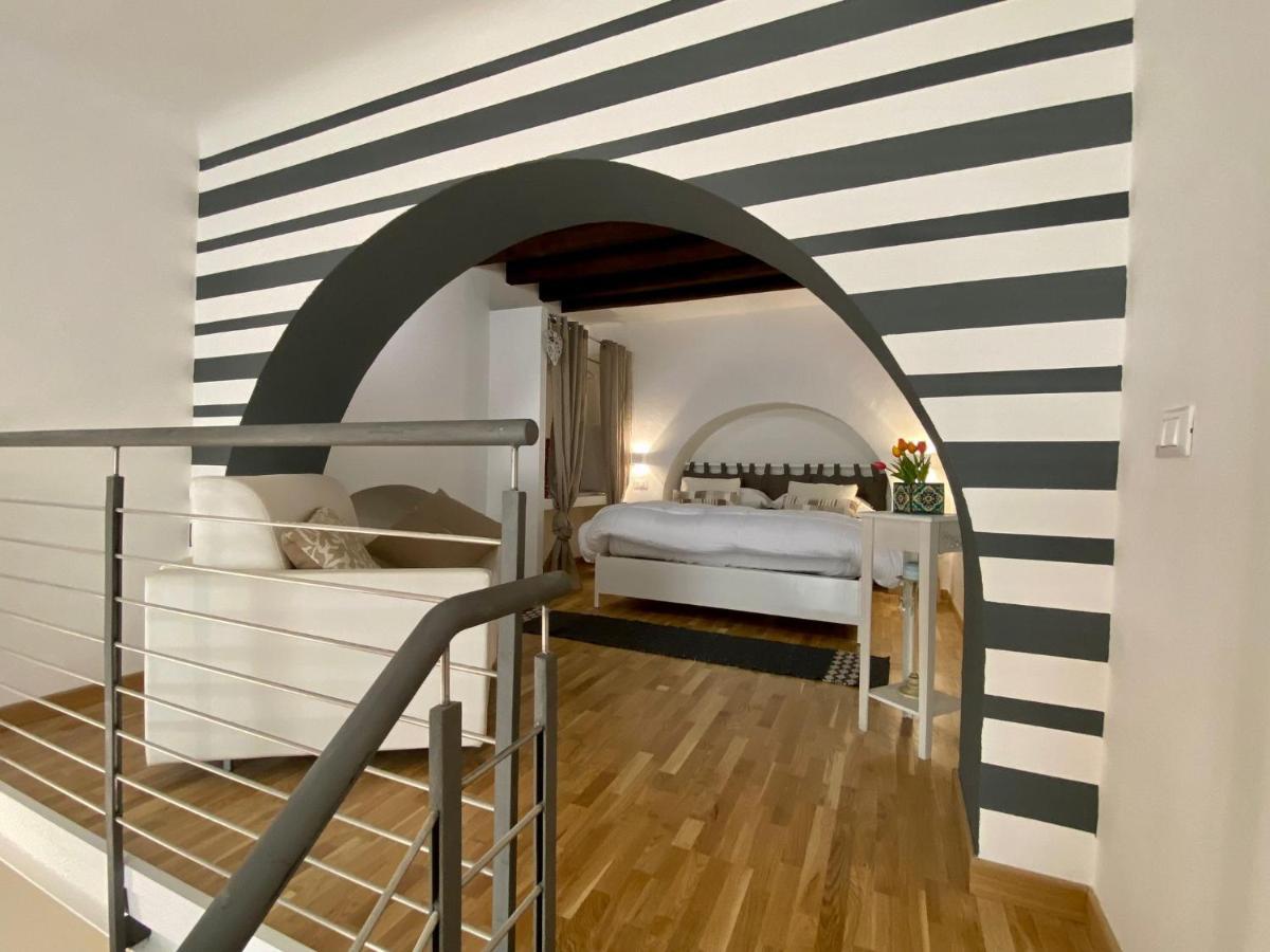 Loft Nineteen Apartment ลาสเปเซีย ภายนอก รูปภาพ